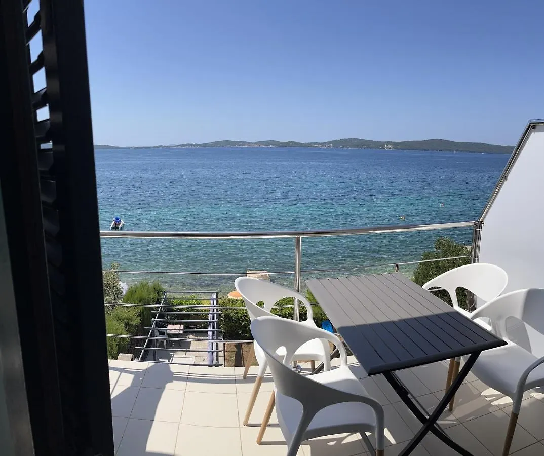 Apartments Pisacic Bibinje Croatia