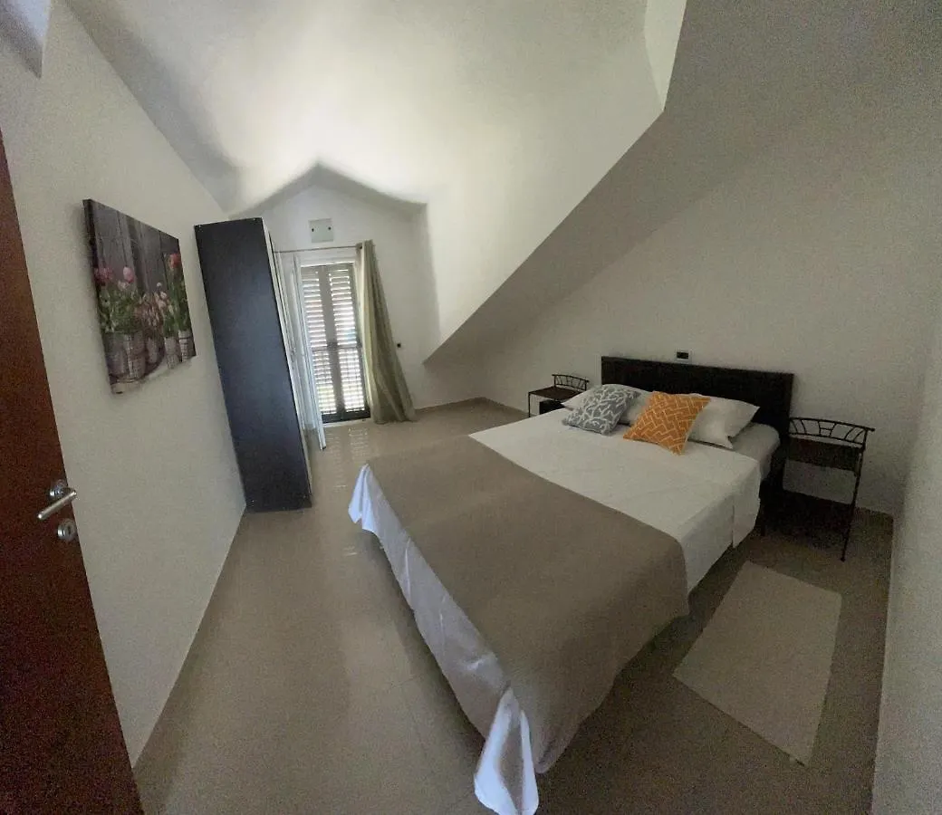 Apartments Pisacic Bibinje