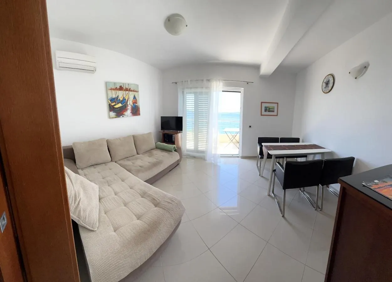 Apartments Pisacic Bibinje
