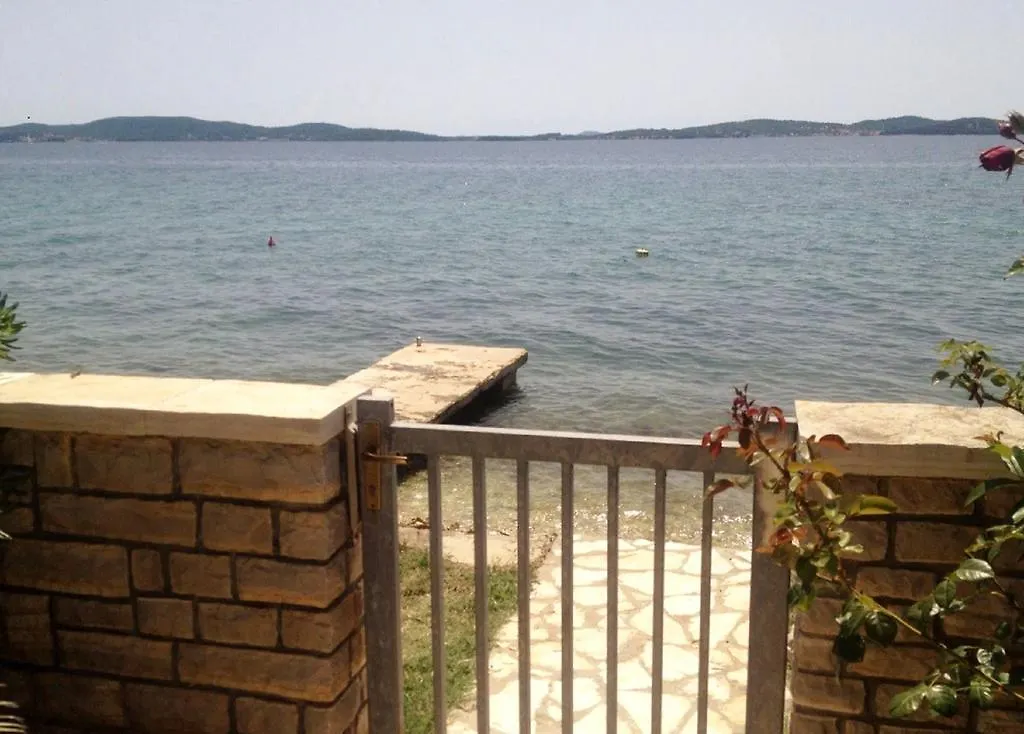 Apartments Pisacic Bibinje Croatia